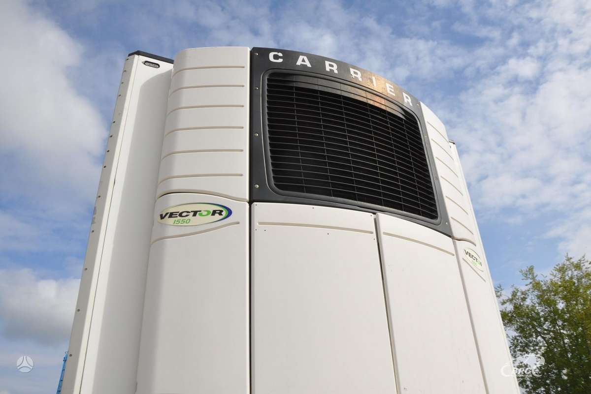 Schmitz SKO 24 Carrier Vector 1550, refrigerated