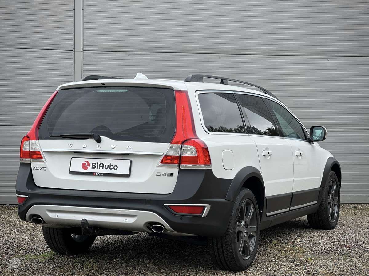 Volvo XC70, 2.4 l., Универсал