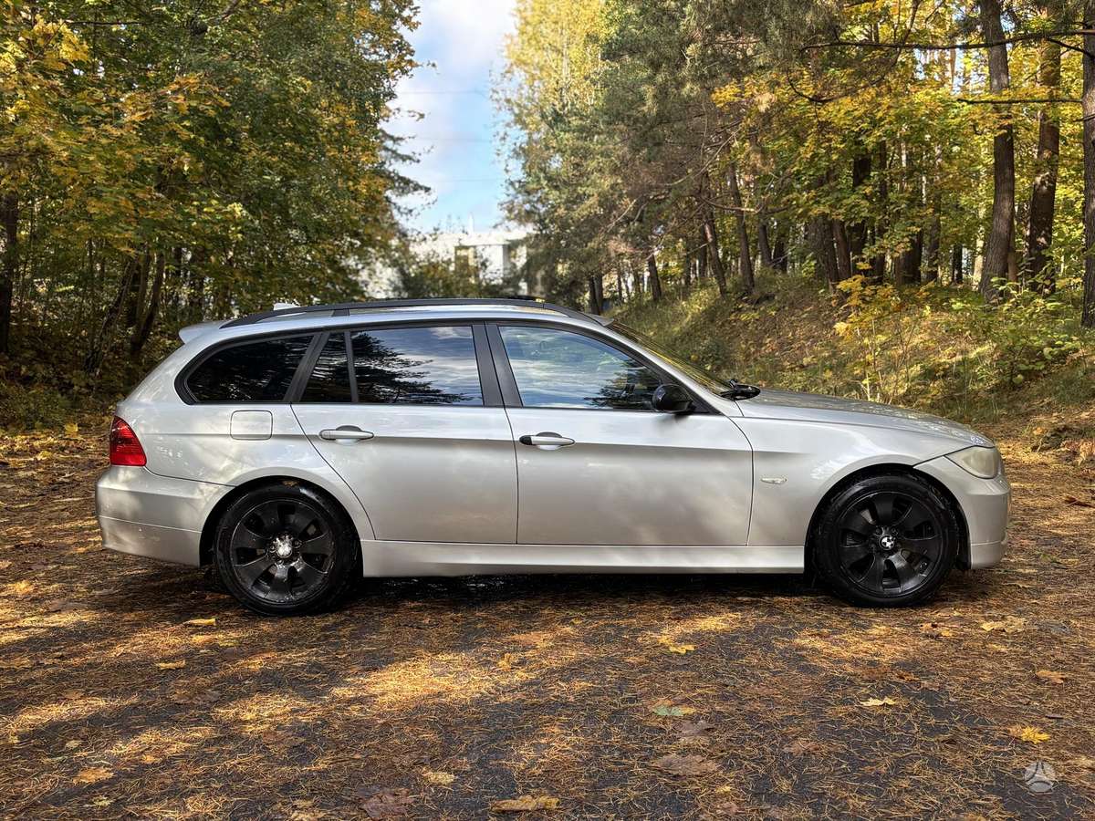BMW 320, 2.0 l., wagon