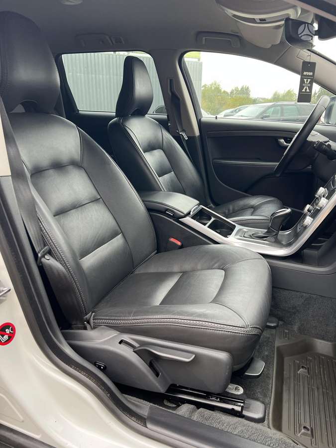 Volvo XC70, 2.4 l., Универсал