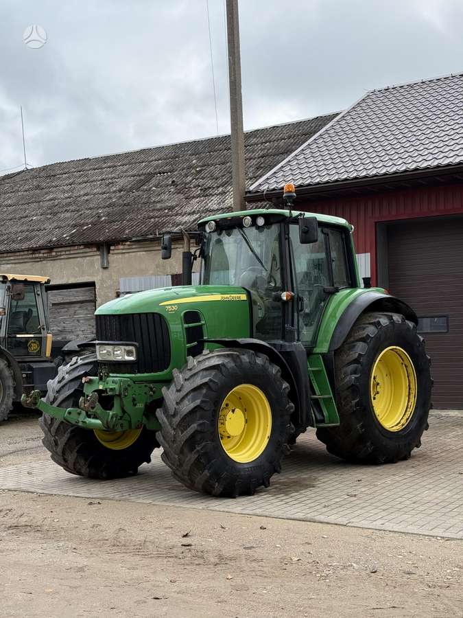 John Deere 7530 premium PQ, tractors