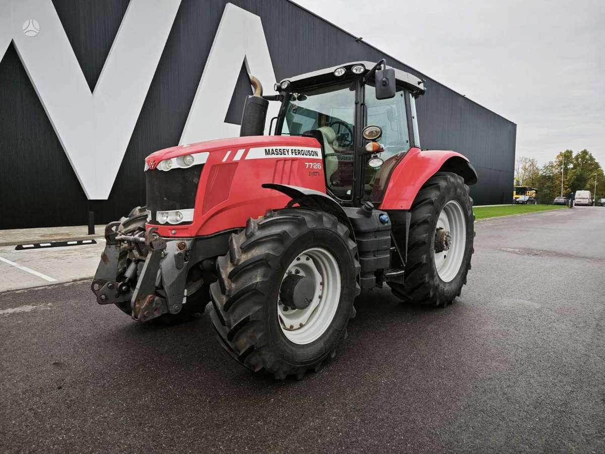 Massey Ferguson 7726, тракторы