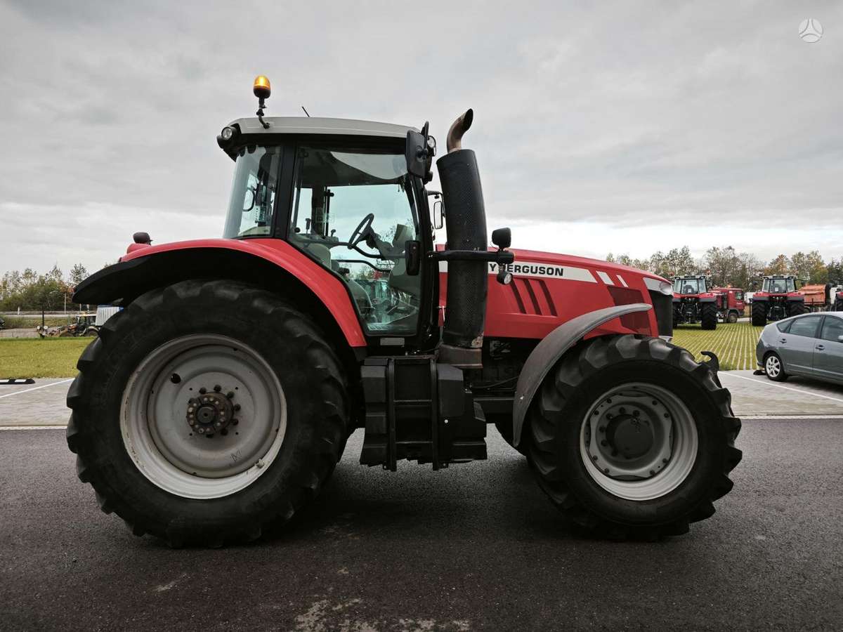 Massey Ferguson 7726, тракторы