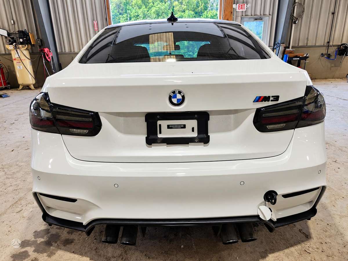 BMW M3, sedanas