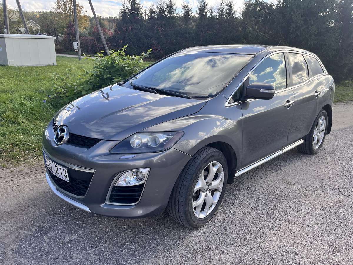 Mazda CX-7, 2.2 l., off-road / crossover