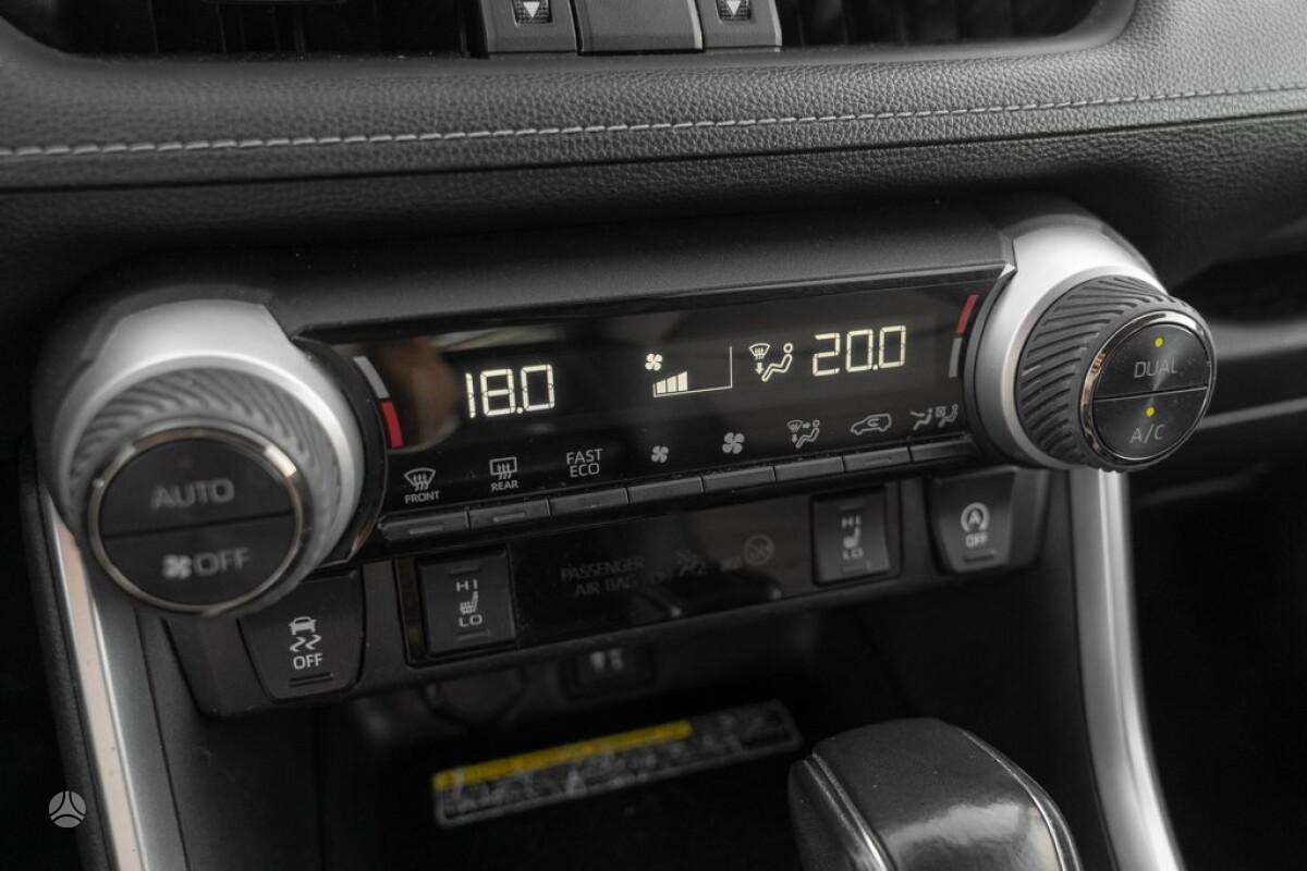 Toyota RAV4, 2.0 l., Внедорожник / Кроссовер
