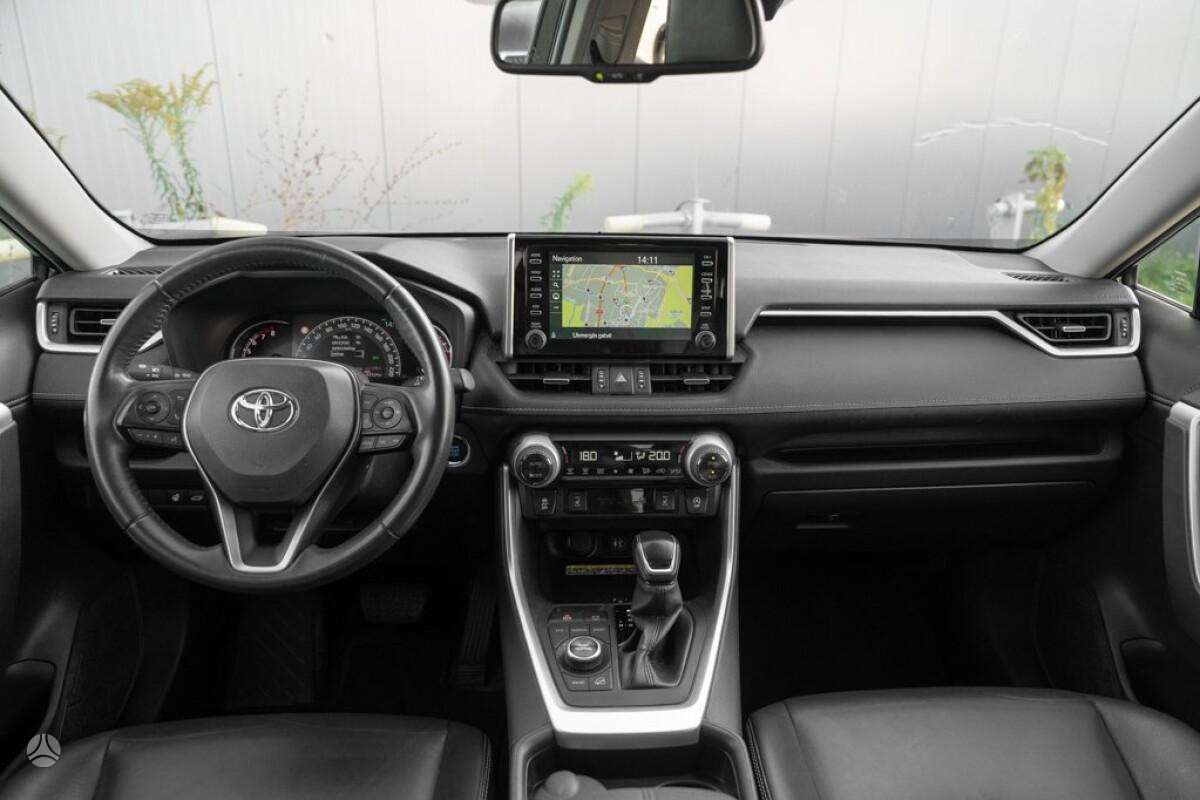 Toyota RAV4, 2.0 l., Внедорожник / Кроссовер