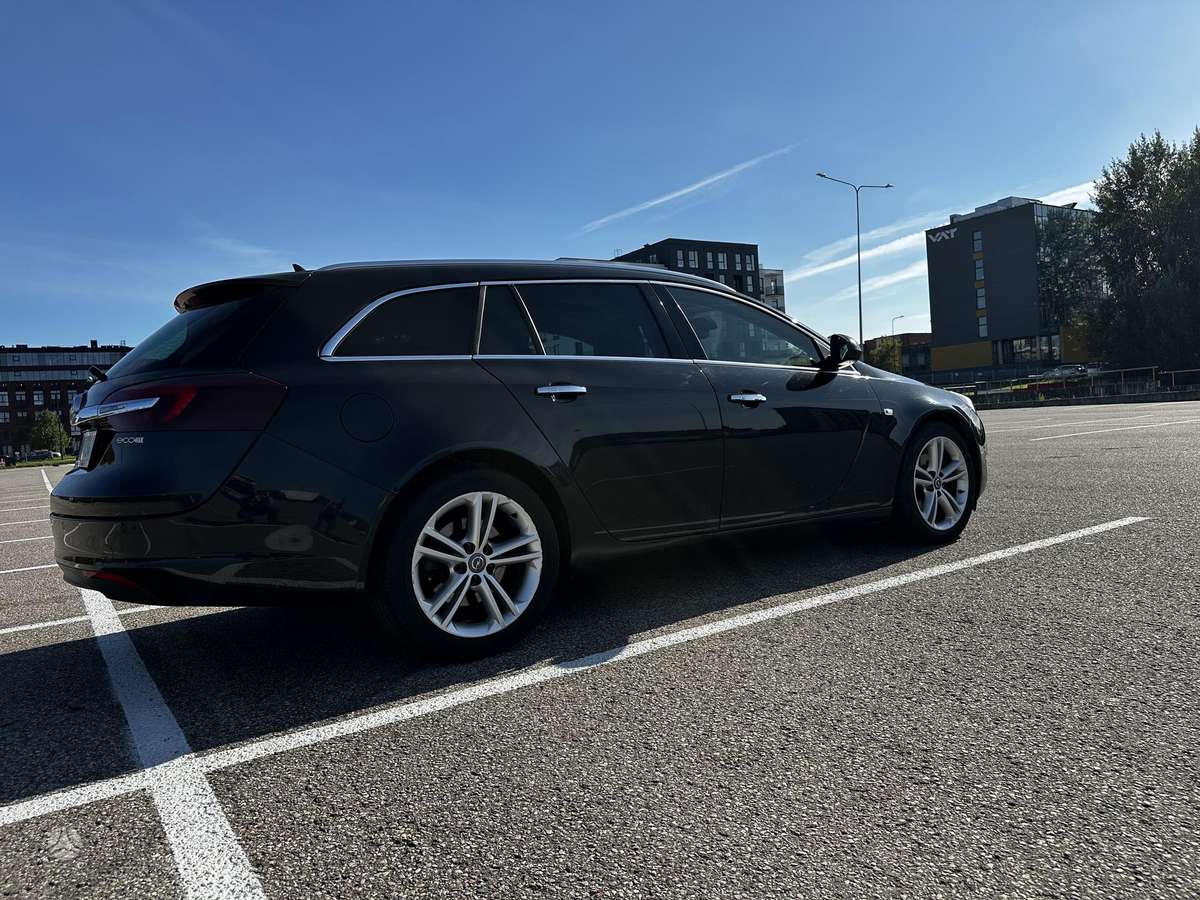 Opel Insignia, 2.0 l., wagon