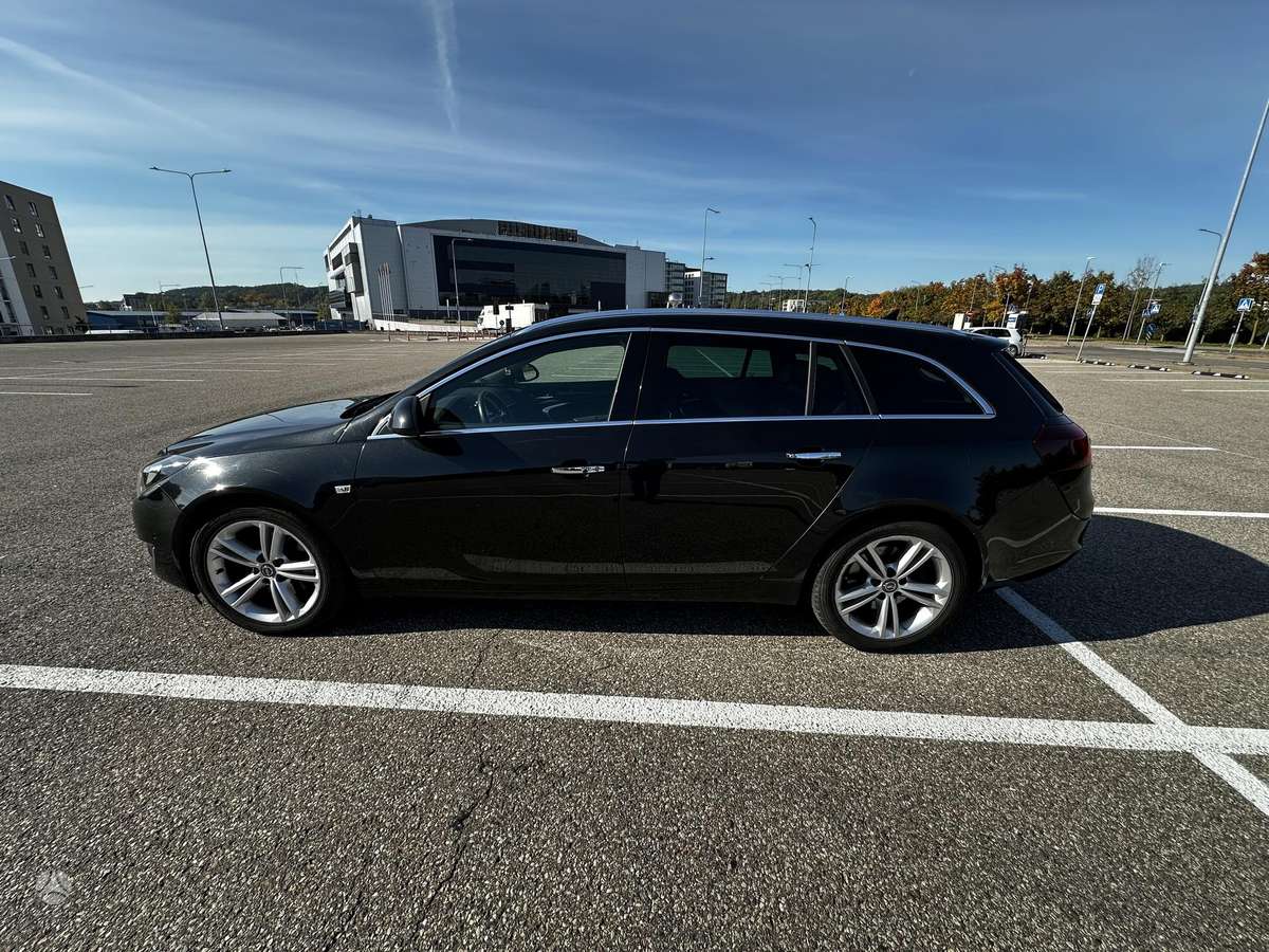 Opel Insignia, 2.0 l., wagon