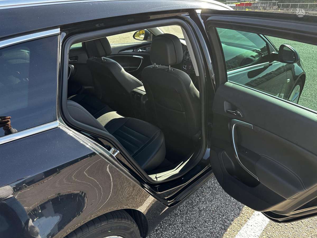 Opel Insignia, 2.0 l., wagon