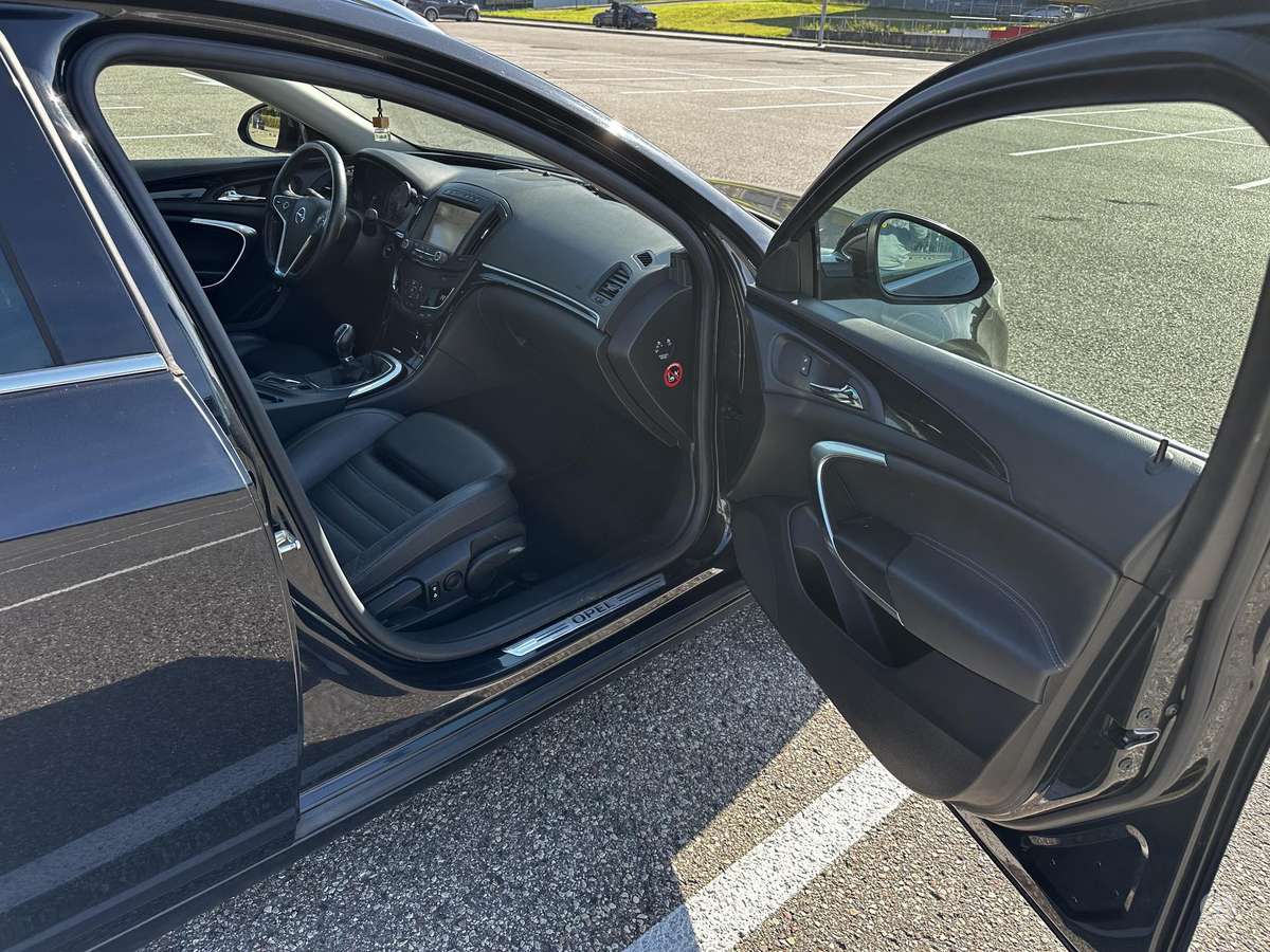 Opel Insignia, 2.0 l., wagon