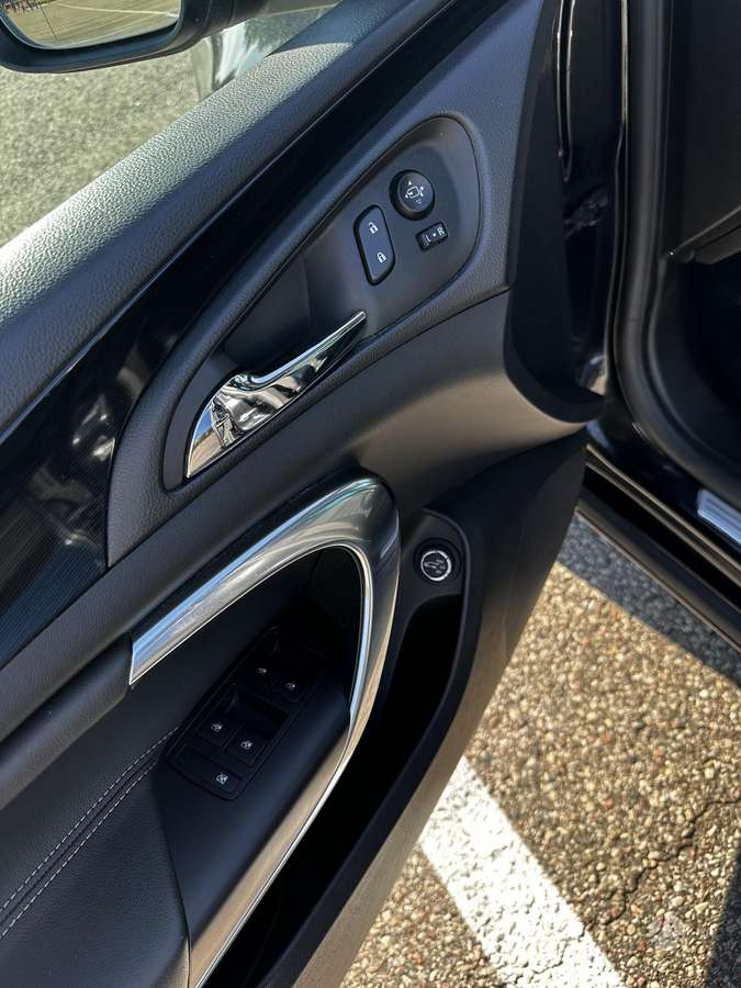 Opel Insignia, 2.0 l., Универсал