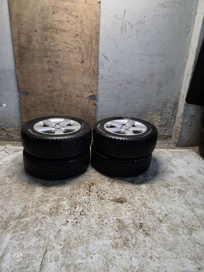 Subaru, lengvojo lydinio, R16