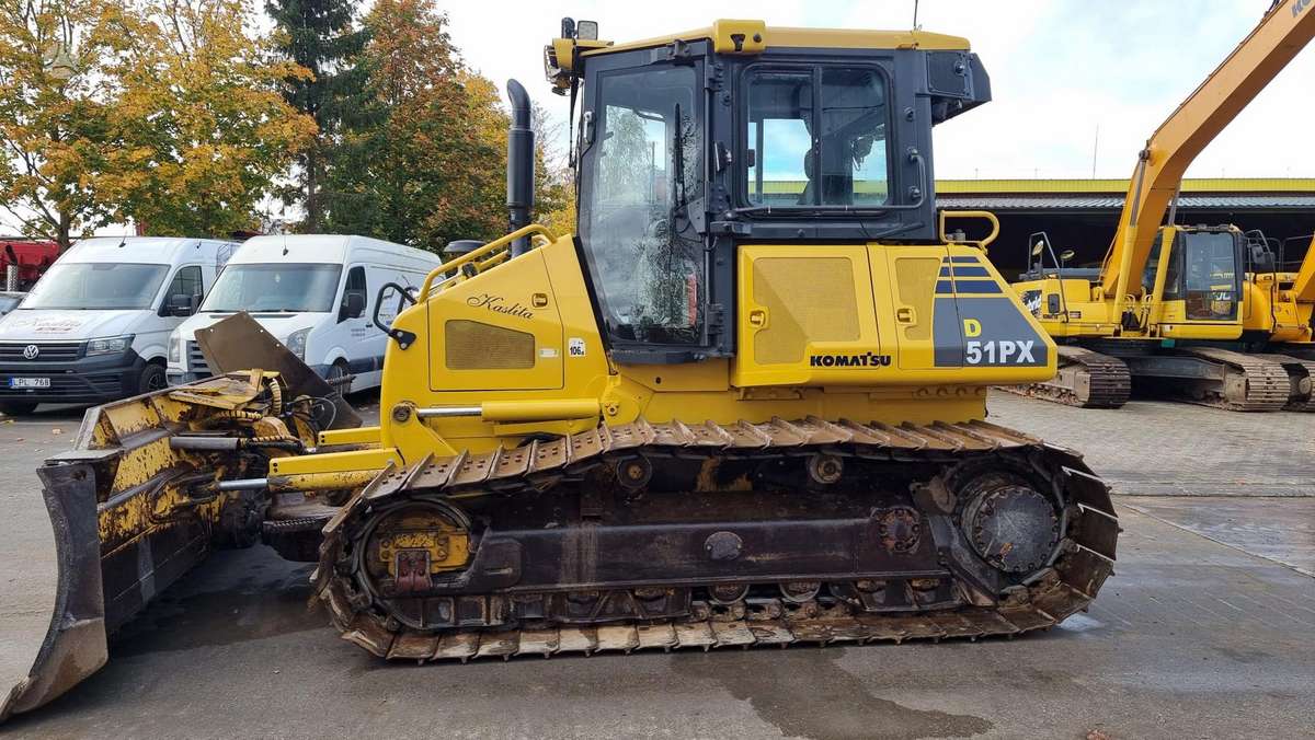 Komatsu D 51 PX-22, bulldozer