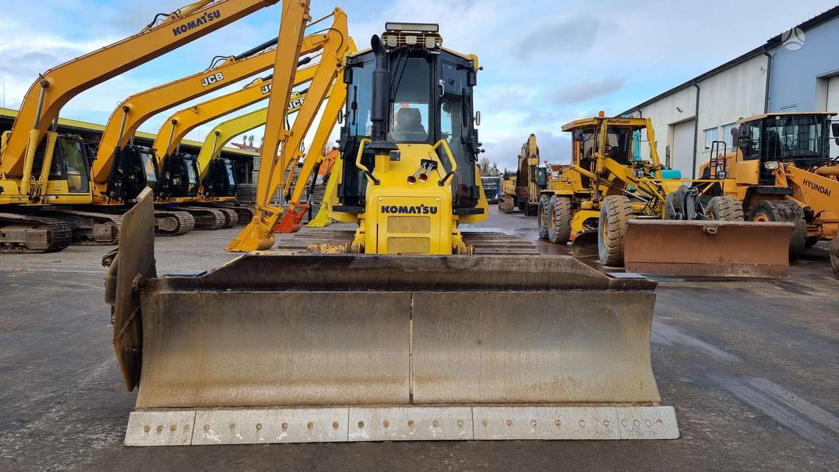 Komatsu D 51 PX-22, бульдозеры