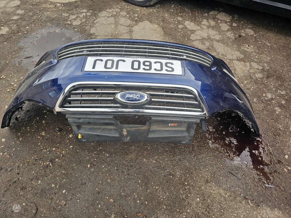 Ford Galaxy bumpers, lights