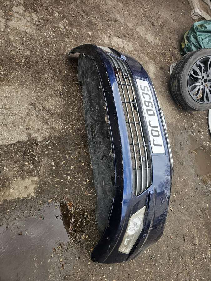 Ford Galaxy бамперы (буфера), фары