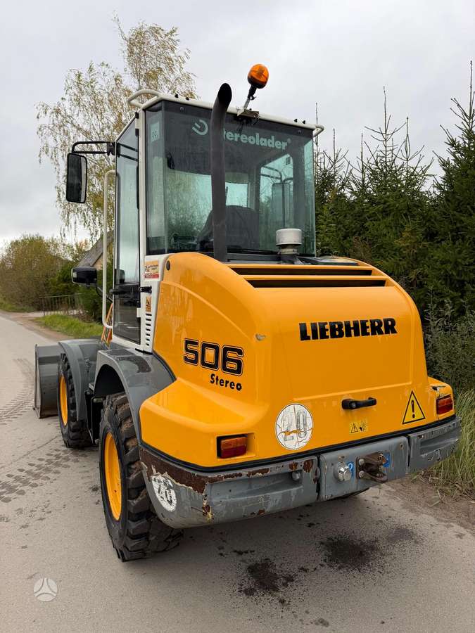 Liebherr L506 Stereo, frontal loader