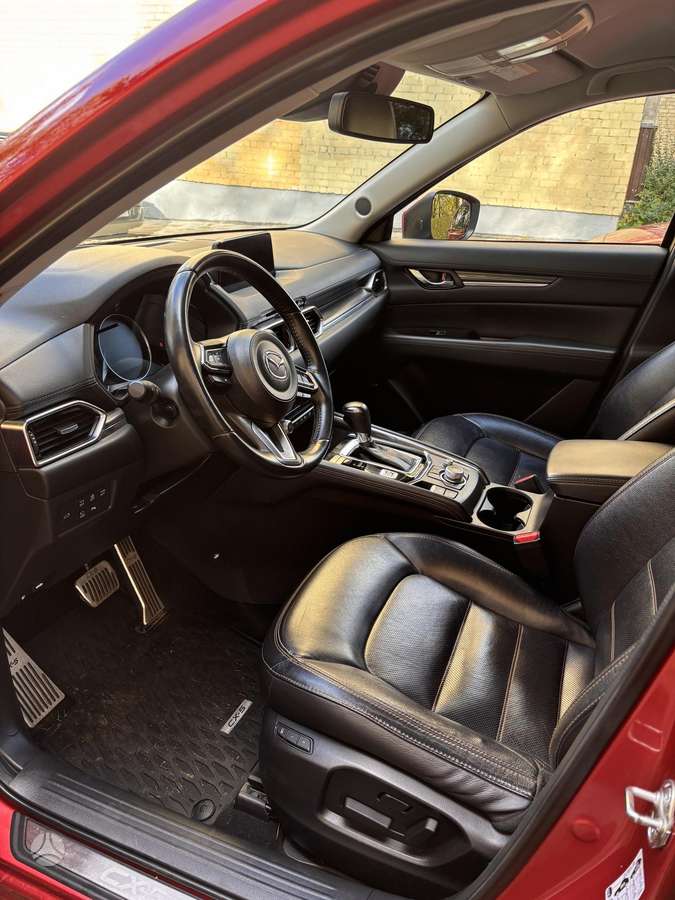 Mazda CX-5, 2.5 l., off-road / crossover
