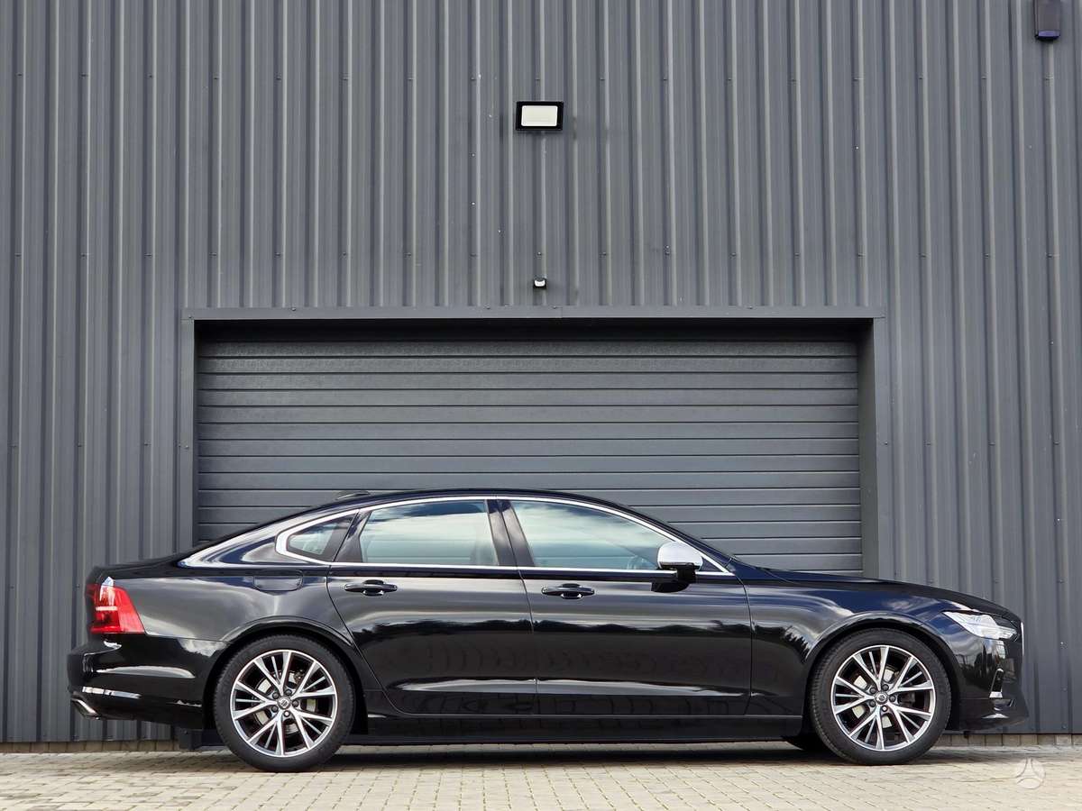 Volvo S90, 2.0 l., Седан