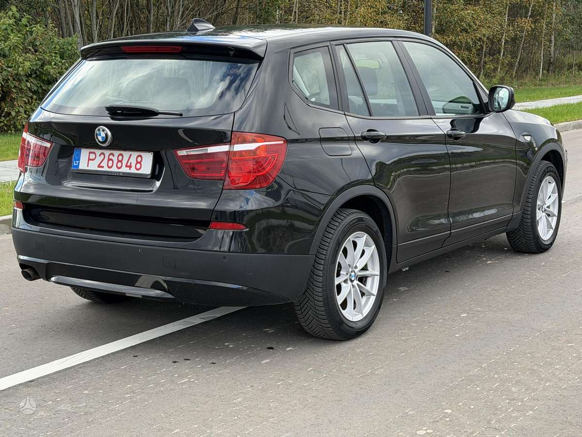 BMW X3, 2.0 l., off-road / crossover