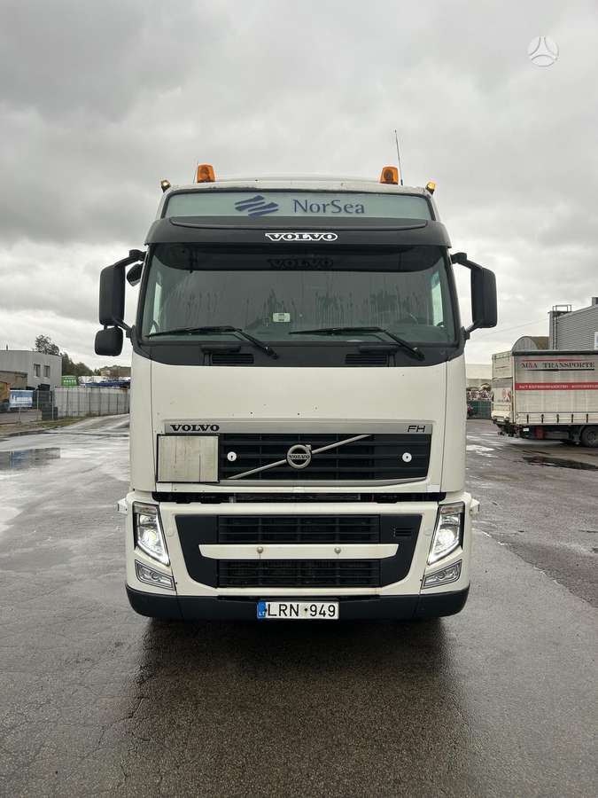 Volvo FH, 2 miegamosios vietos