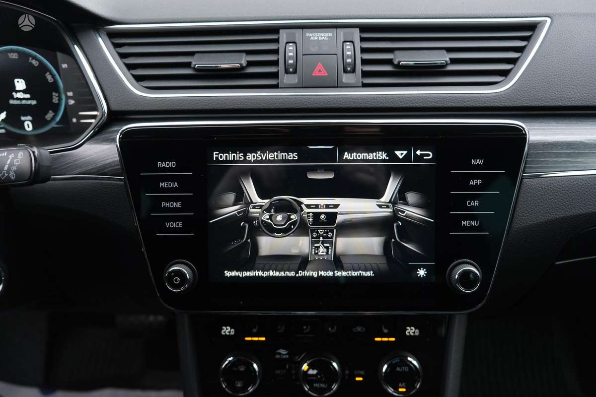 Skoda Superb, 2.0 l., wagon
