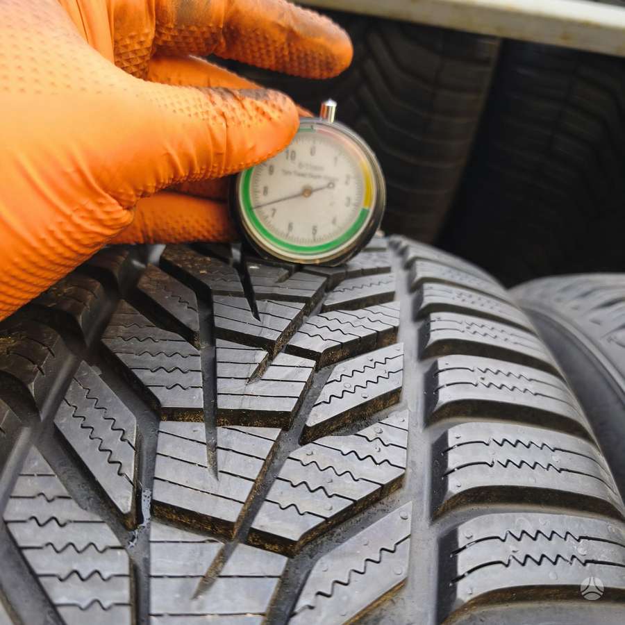 Hankook Winter Icept evo3, winter 225/55 R18