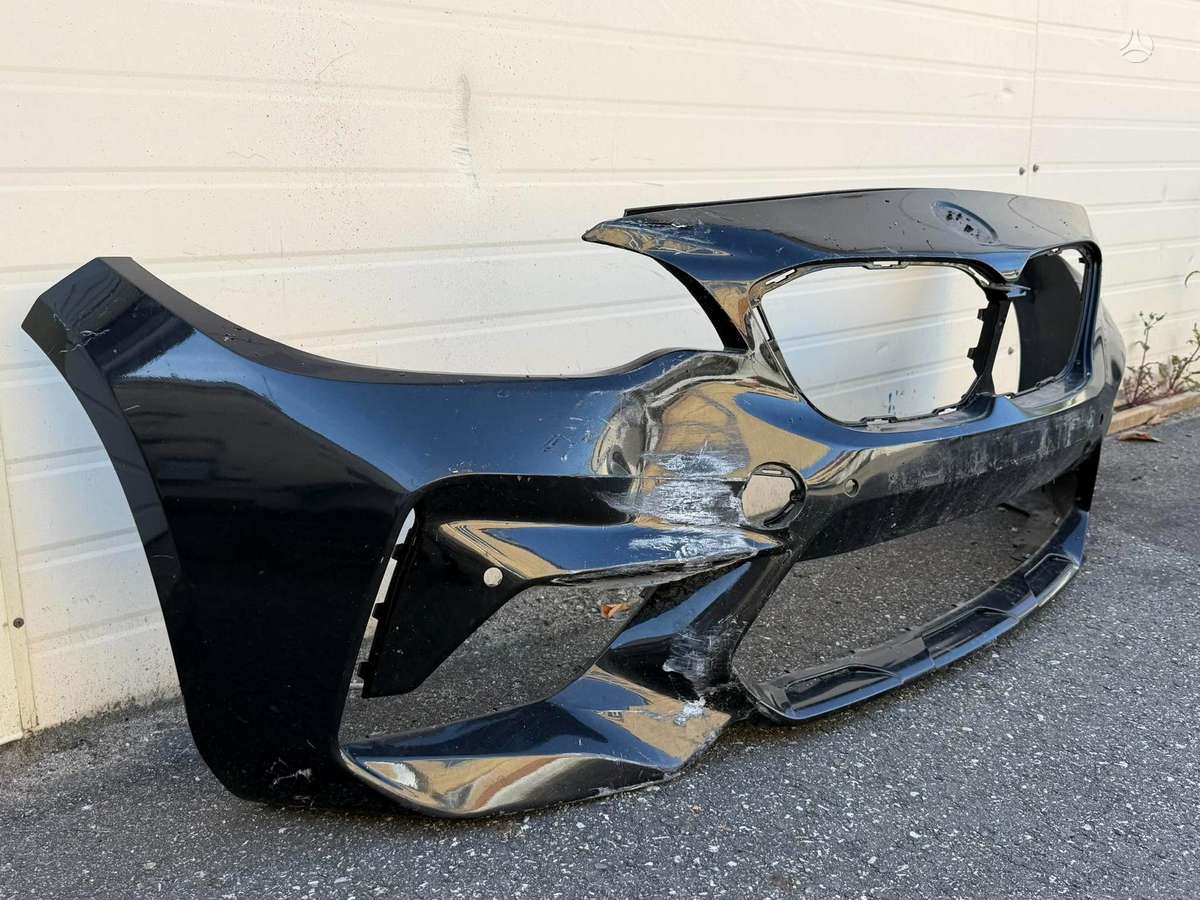 BMW M2 bumper reinforcement, bumpers