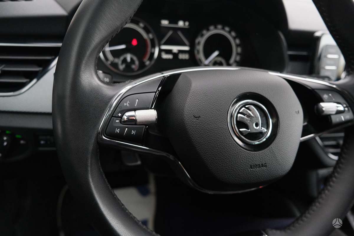 Skoda Scala, 1.0 l., hatchback