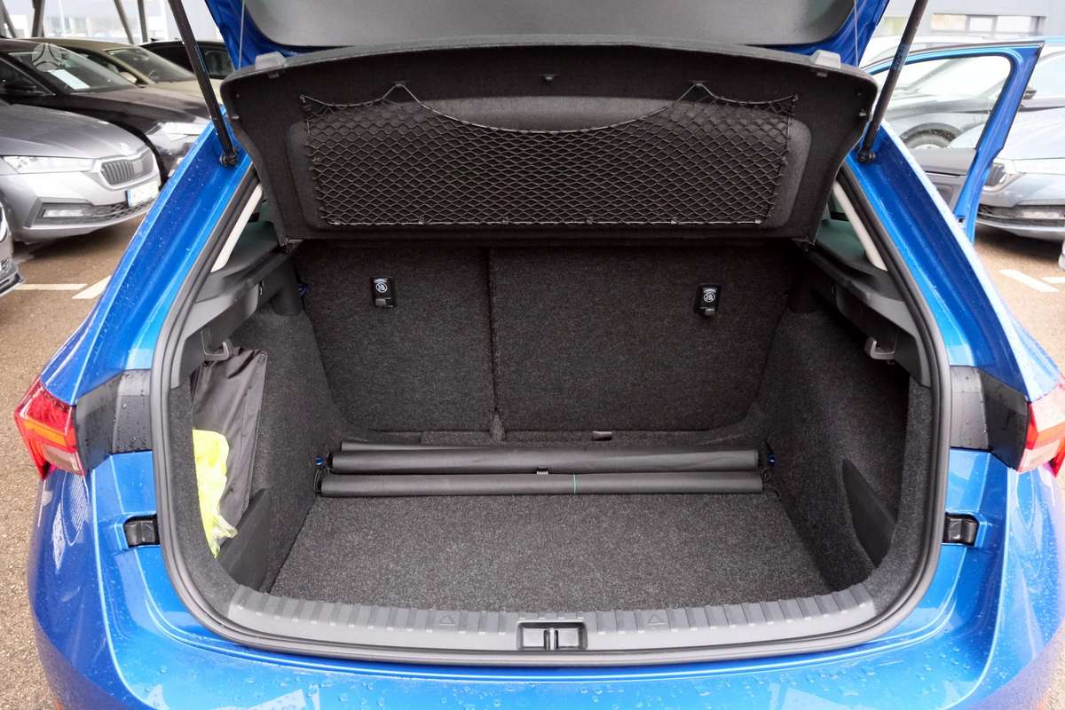 Skoda Scala, 1.0 l., hatchback