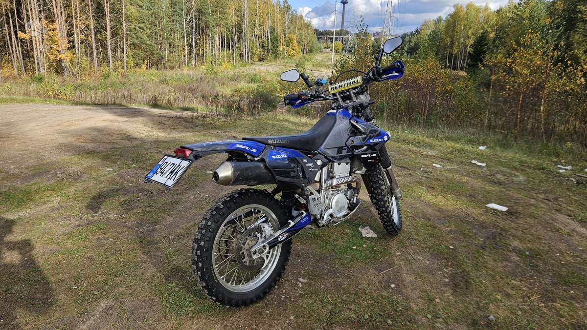 Suzuki DR-Z 398cc, enduro / adventure