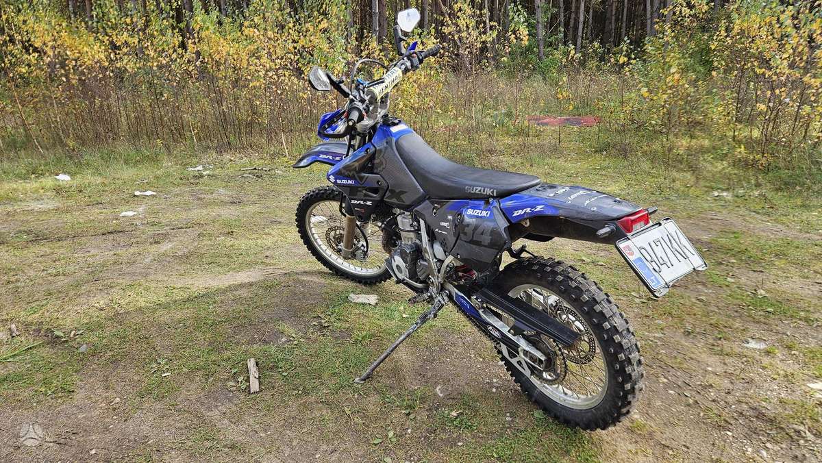 Suzuki DR-Z 398cc, enduro / adventure