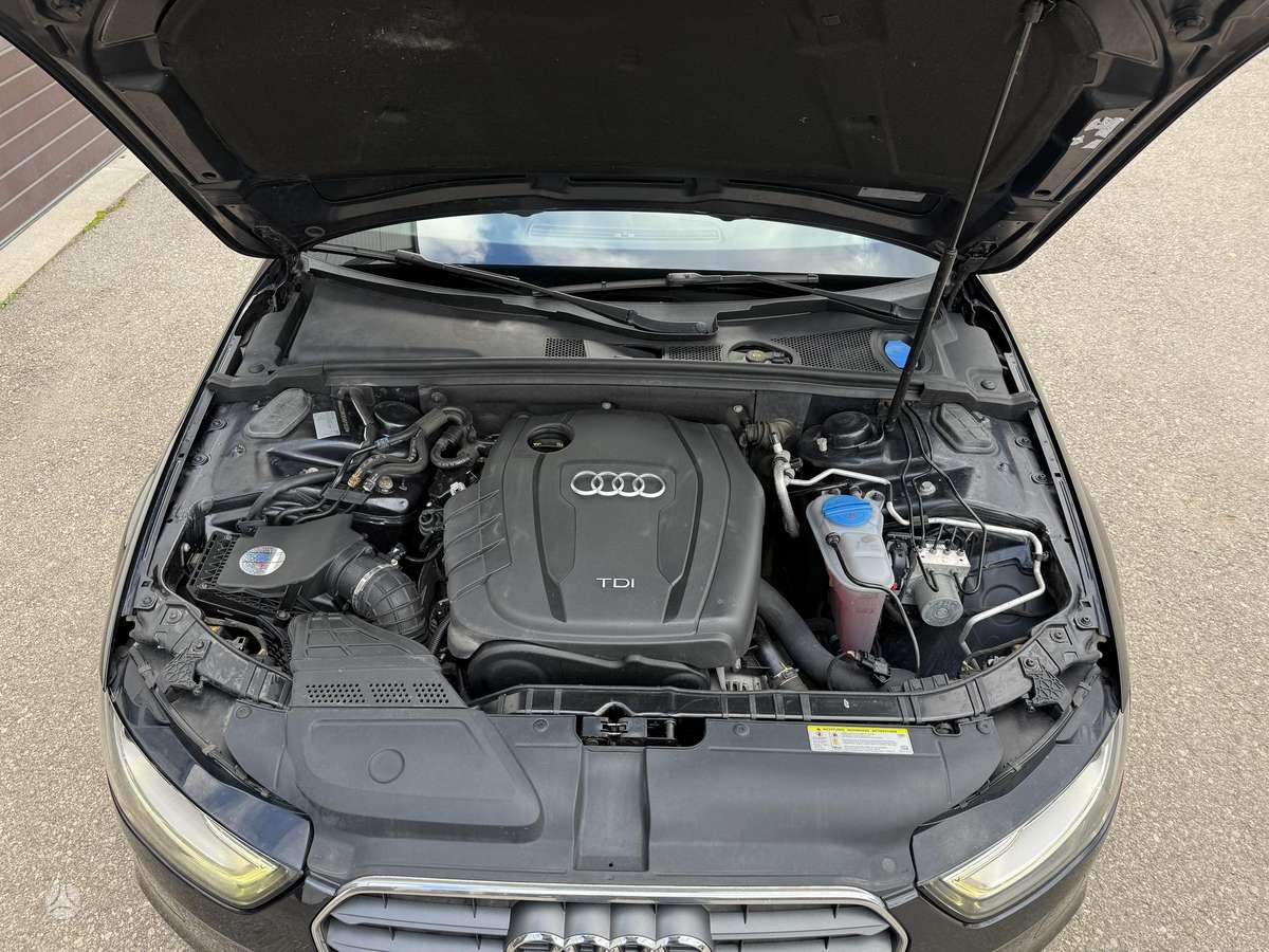 Audi A4, 2.0 l., Универсал