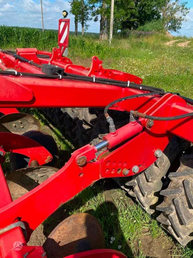 Horsch Tiger 4MT, kultivatoriai,akėčios
