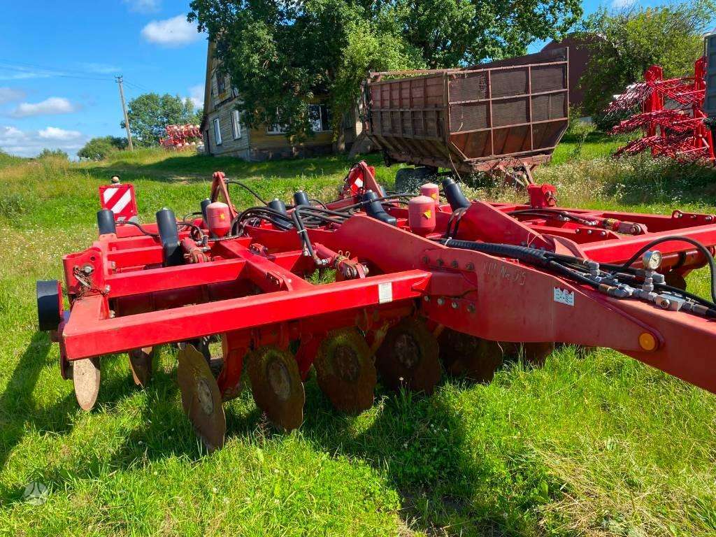 Horsch Tiger 4MT, kultivatoriai,akėčios