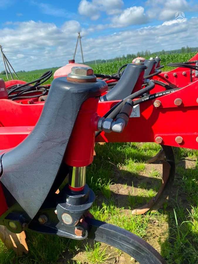 Horsch Tiger 4MT, kultivatoriai,akėčios