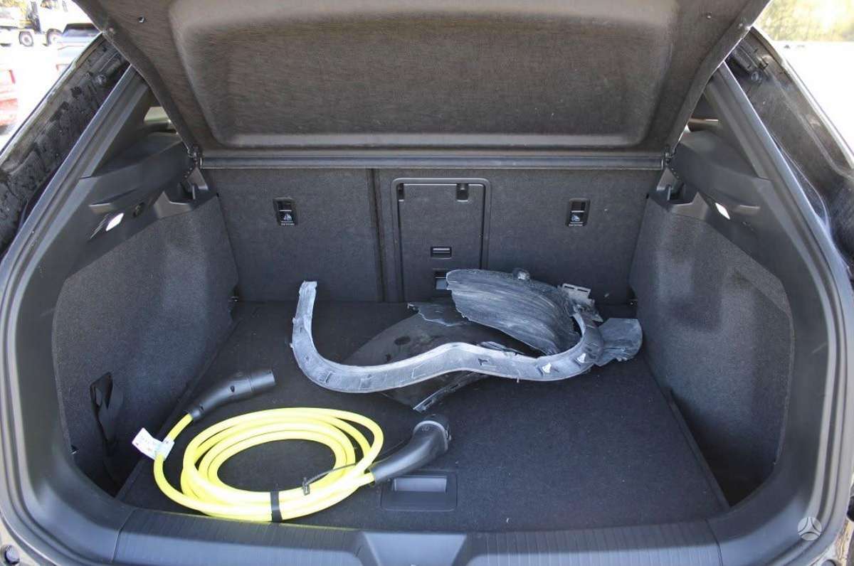 Volkswagen ID.4, 83 kWh, hatchback