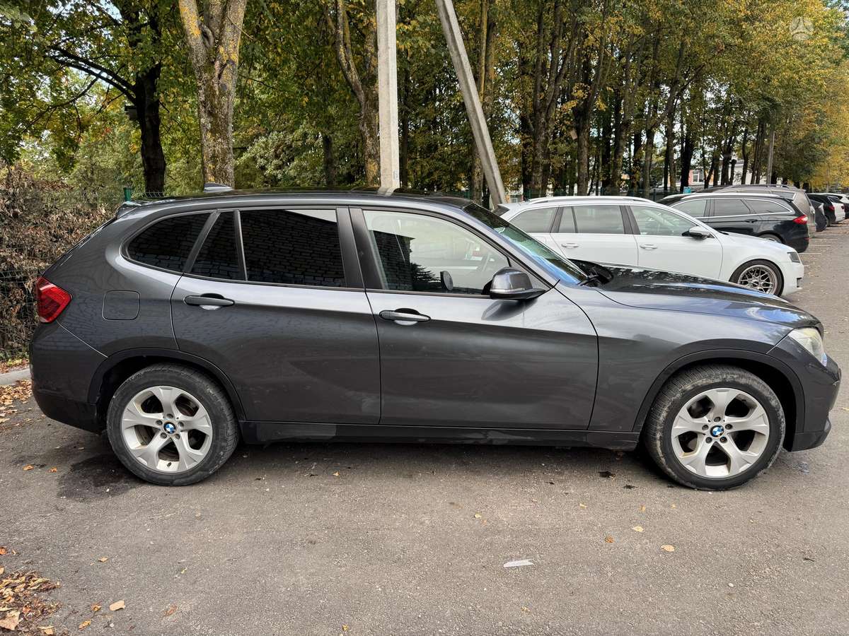 BMW X1, 2.0 l., universalas