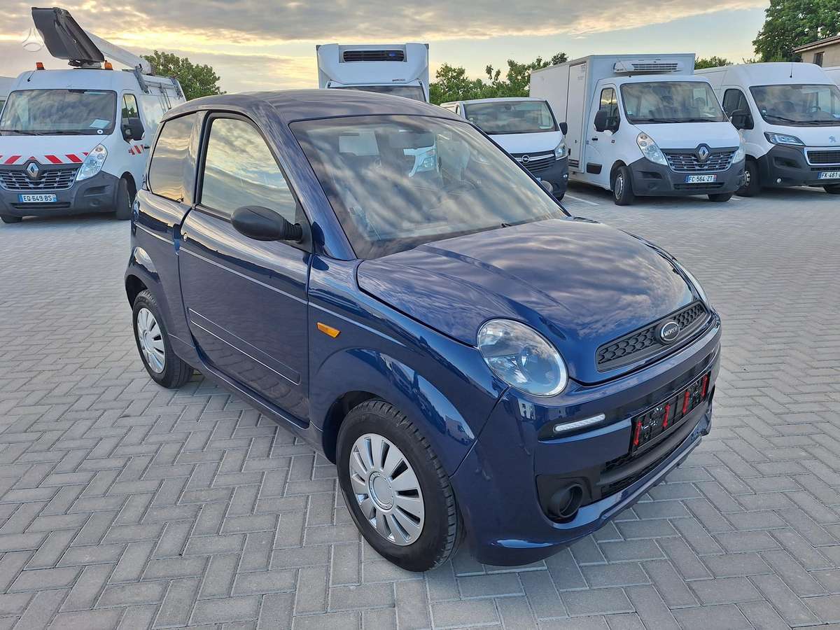 Microcar Mgo, 0.5 l., mpv / minivan