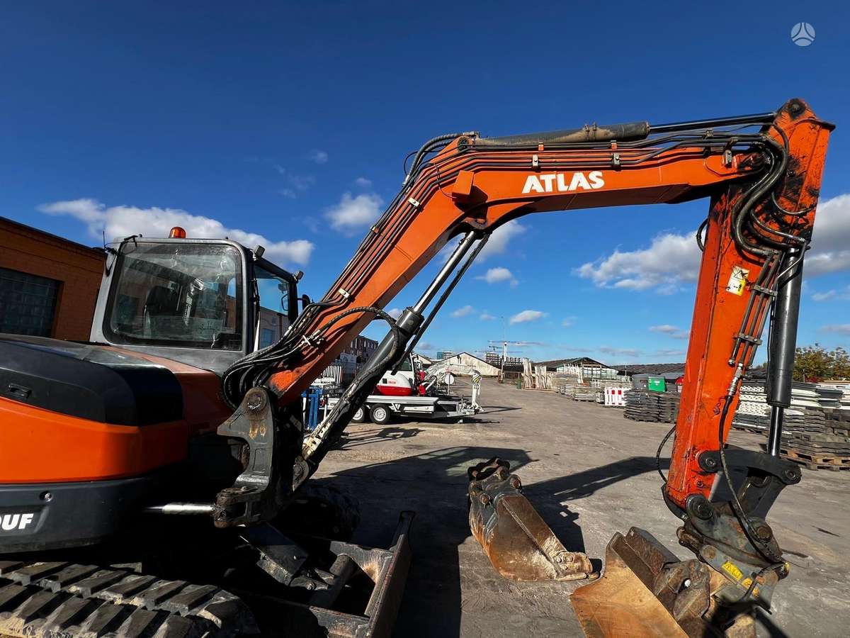 Atlas AC90UF, ekskavatoriai