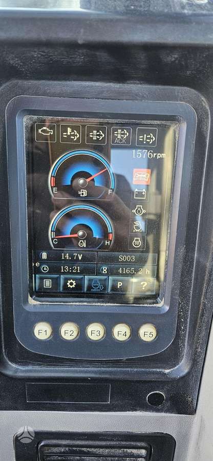 Atlas AC90UF, ekskavatori