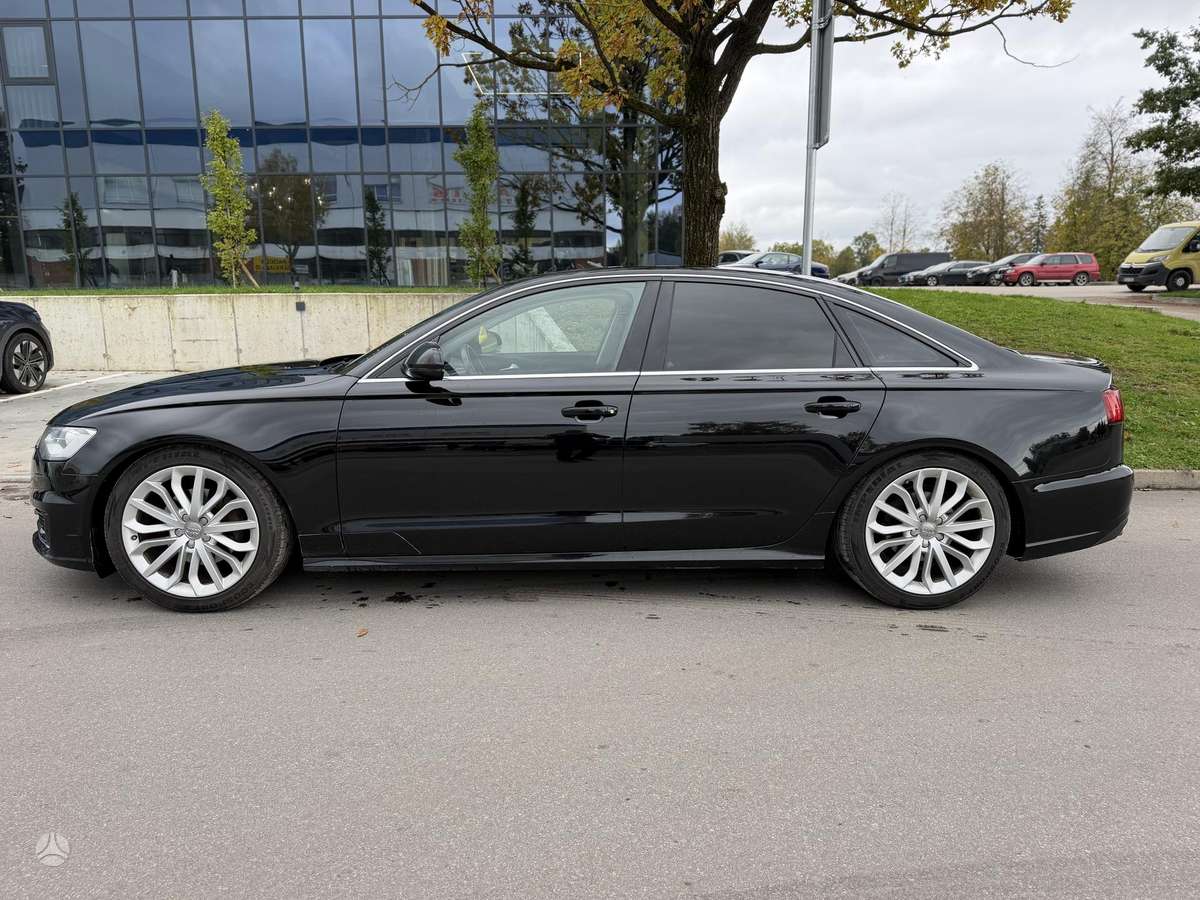 Audi A6, 2.0 l., Седан