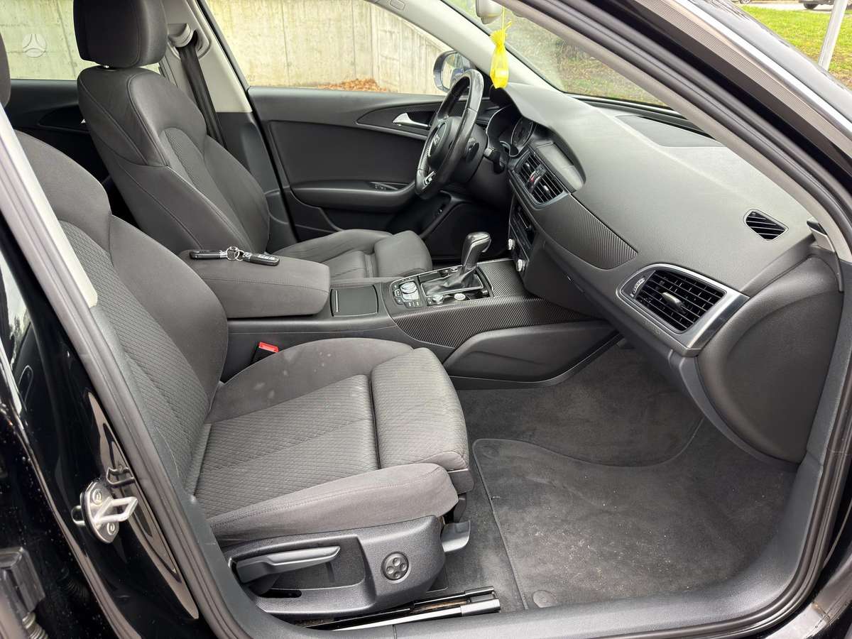 Audi A6, 2.0 l., Седан