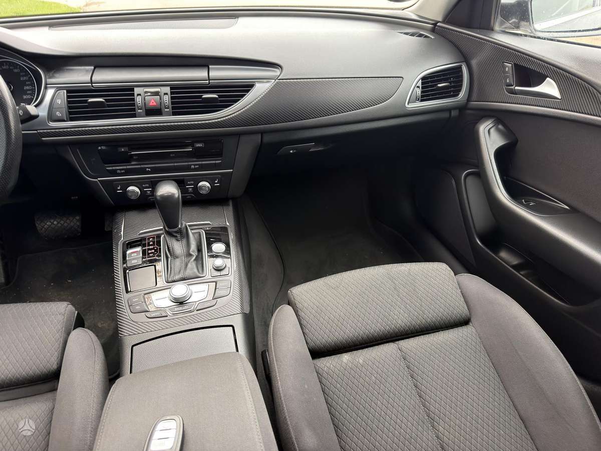 Audi A6, 2.0 l., Седан