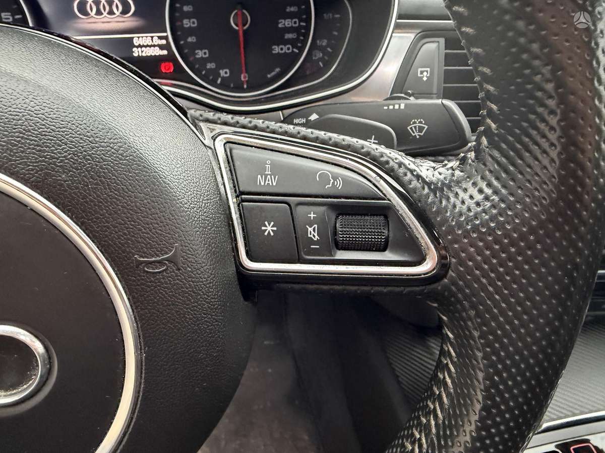 Audi A6, 2.0 l., Седан