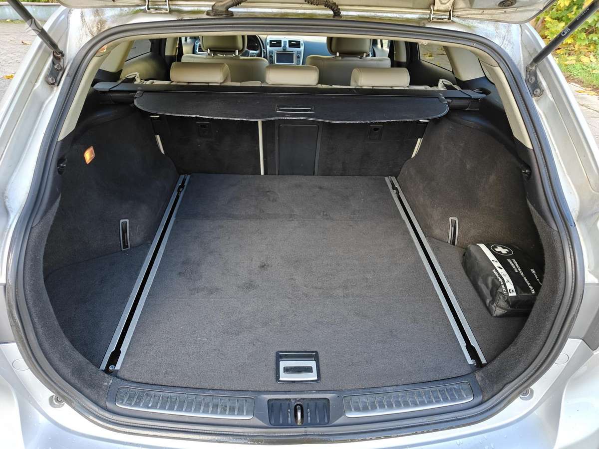Toyota Avensis, 2.2 l., wagon