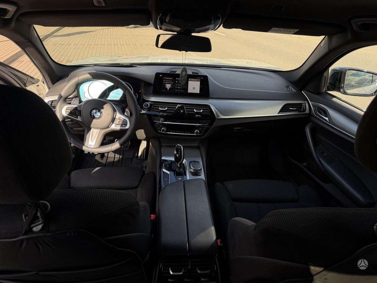 BMW 520, 2.0 l., sedanas