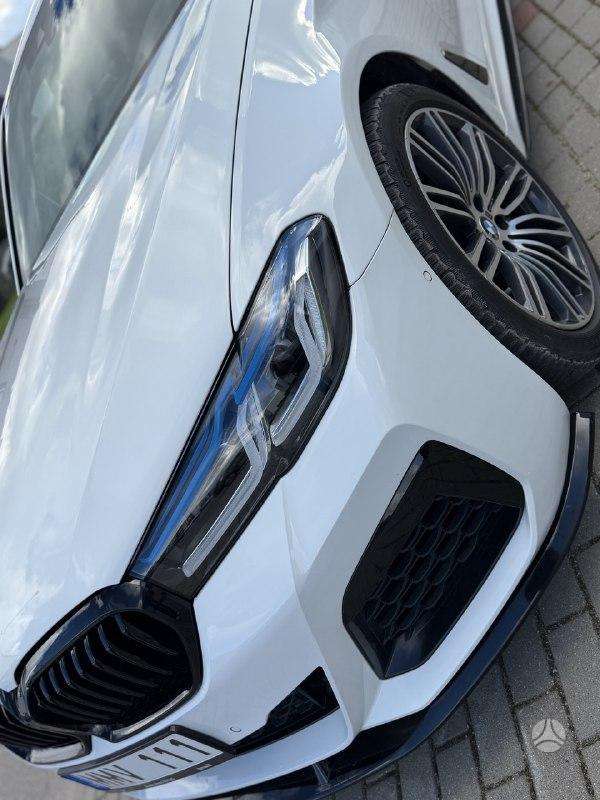 BMW 520, 2.0 l., Седан