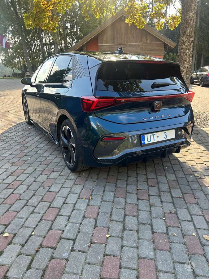 Cupra Born, 82 kWh, hečbekas